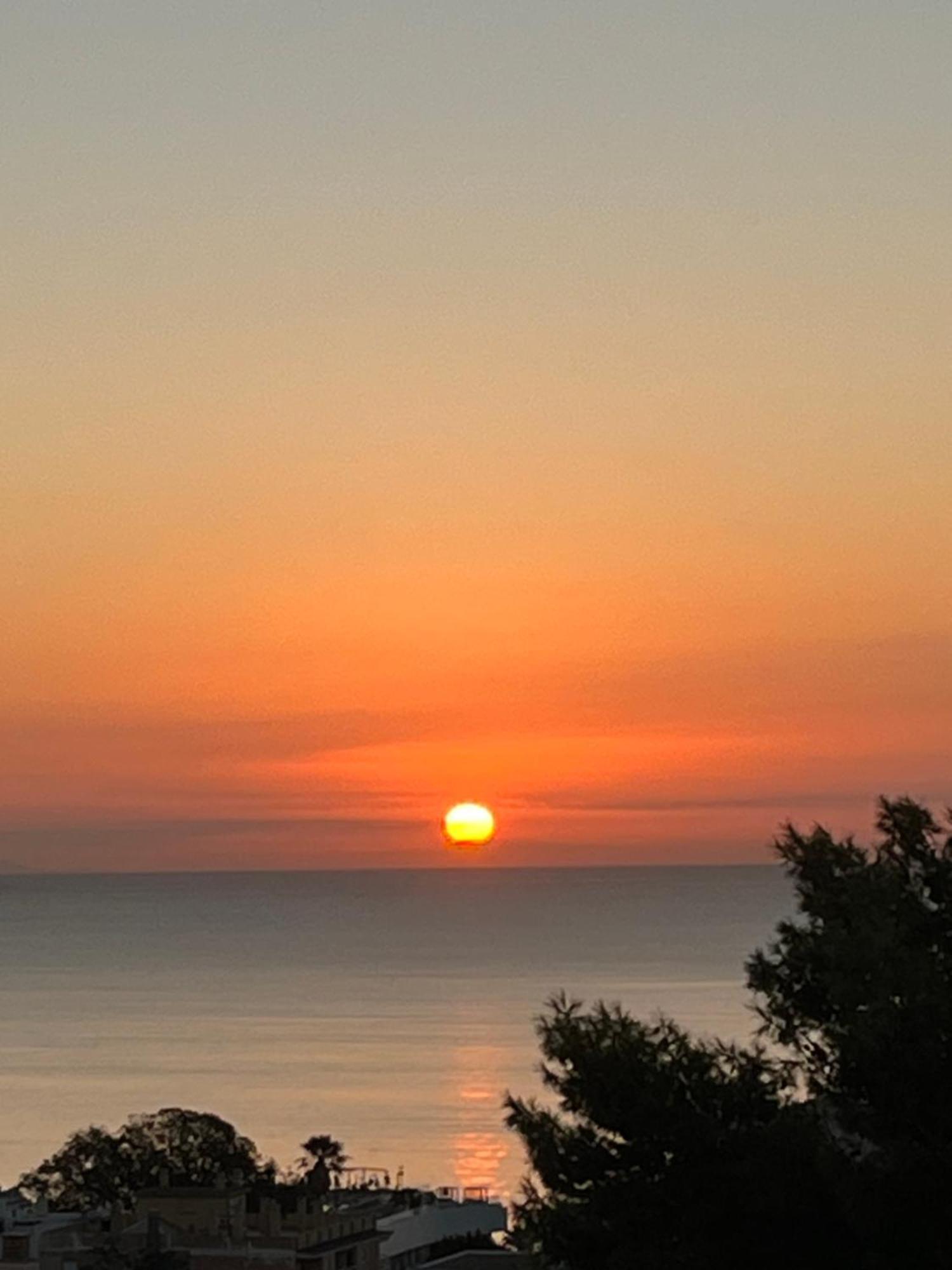 Sol Y Paz Leilighet Torremolinos Eksteriør bilde